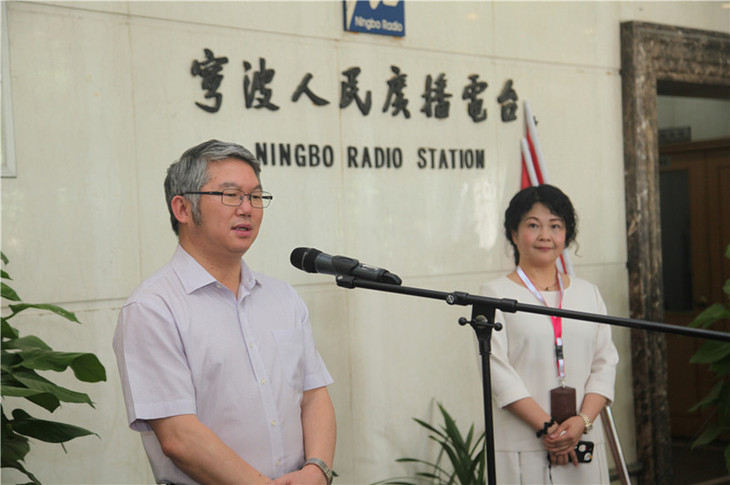 IMG_0841市廣電集團總裁黨委書記張松才講話.JPG