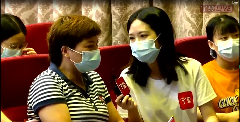 寧波運(yùn)動(dòng)員石智勇奪冠 鄞江舉重基地觀賽采訪直播中1_副本.png