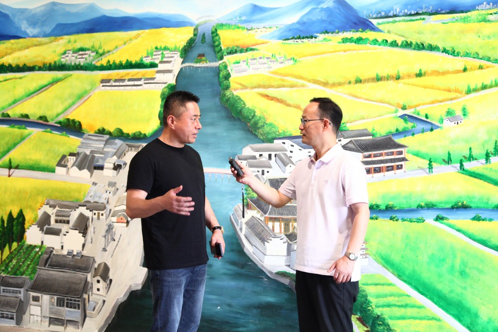 八八戰(zhàn)略1（攝影：毛思文 時間：2023年6月19日 廣播新聞中心記者在海曙區(qū)集士港鎮(zhèn)山下莊村采訪.JPG